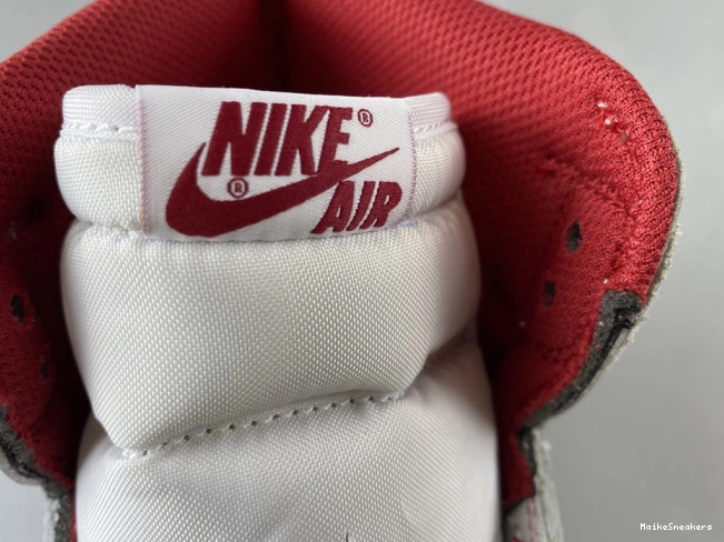 MaikeSneakers Red Retro 1 (2017) Air Metallic 555088-103 Jordan 0725